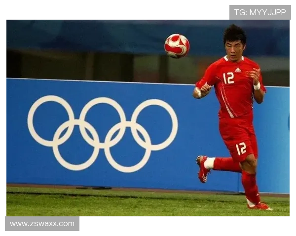 崔鹏因冲击主裁判被禁赛六场